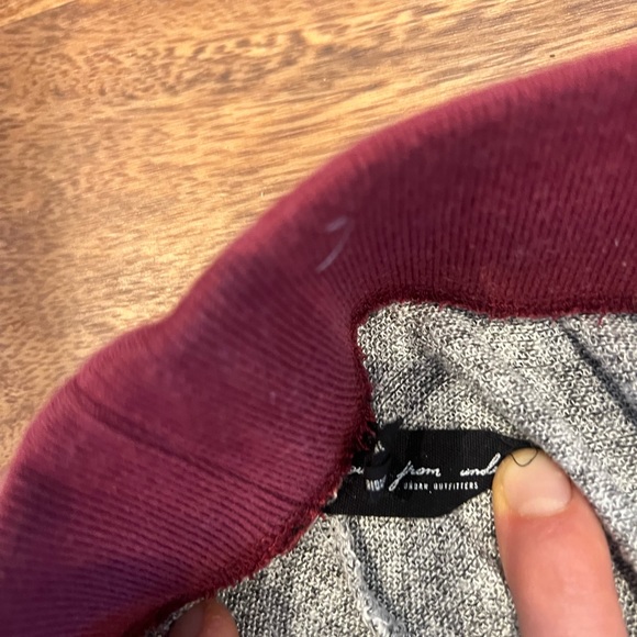 Absurdly soft urban outfitters sweatpants hardly worn non- smoking no pets home - Picture 4 of 5